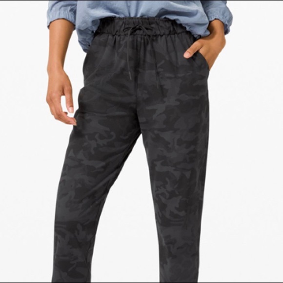 Meet your Posher, Lory - Picture 8 of 14